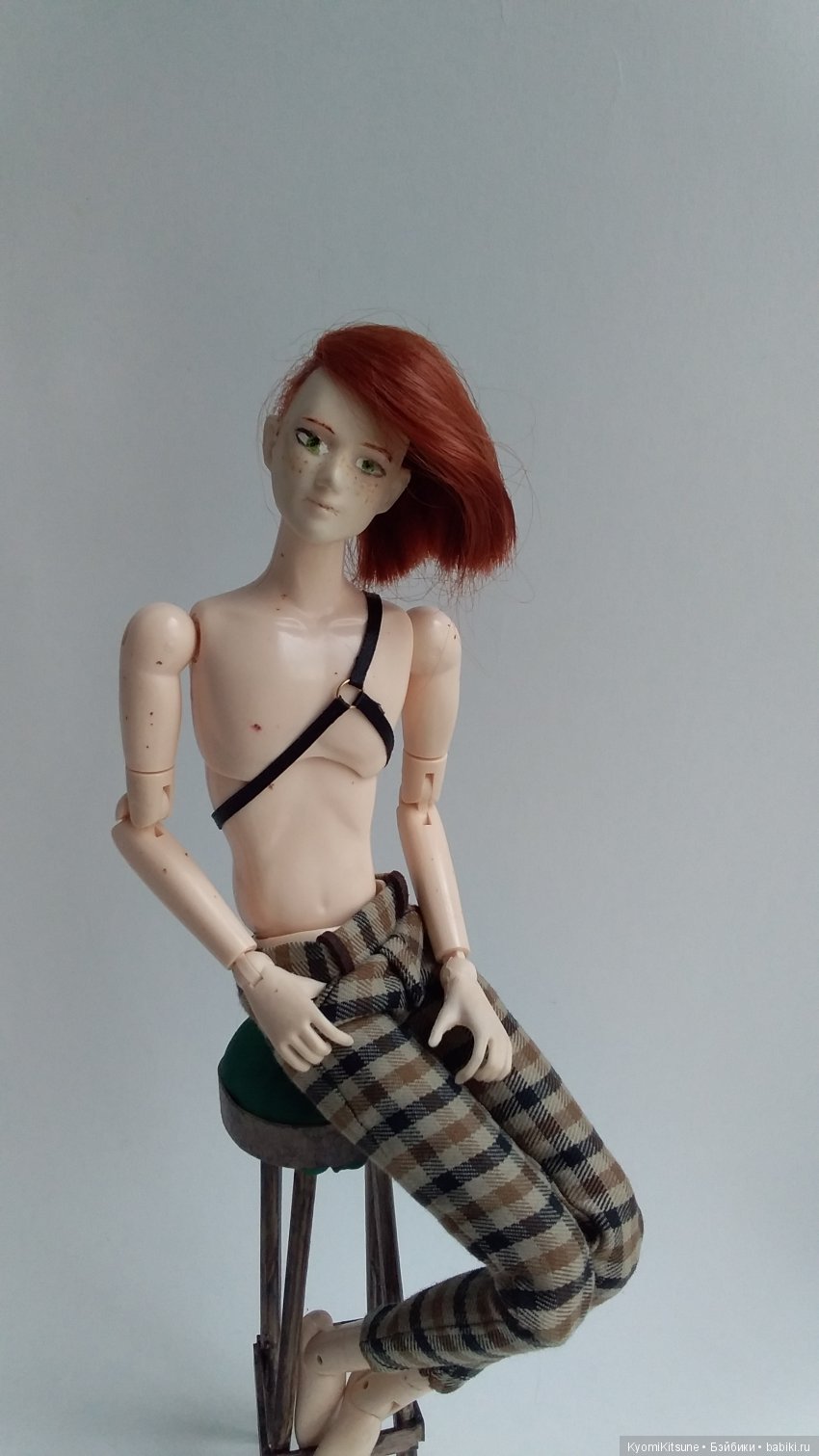 Портупеи и немного неглижа