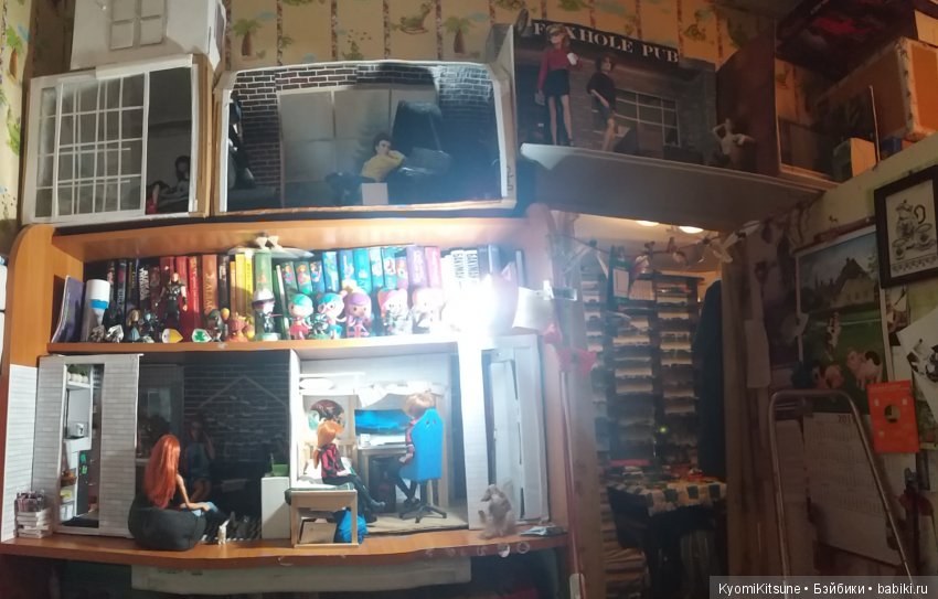 Куклополки номер раз — Домашние коллекции кукол: фото собраний