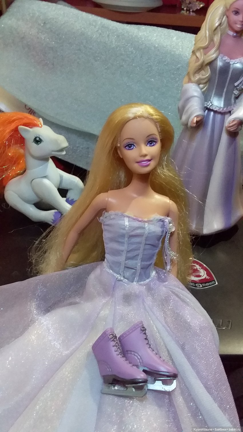 Починка трещин на шее с якорем. Мк "Миссис Бэйбики"