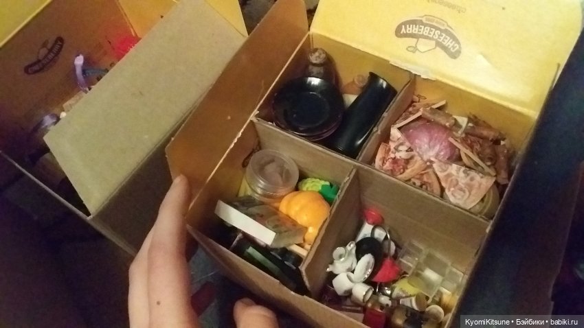 Мастерская roomtoure — Хранение кукол и материалов: организация рабочего места