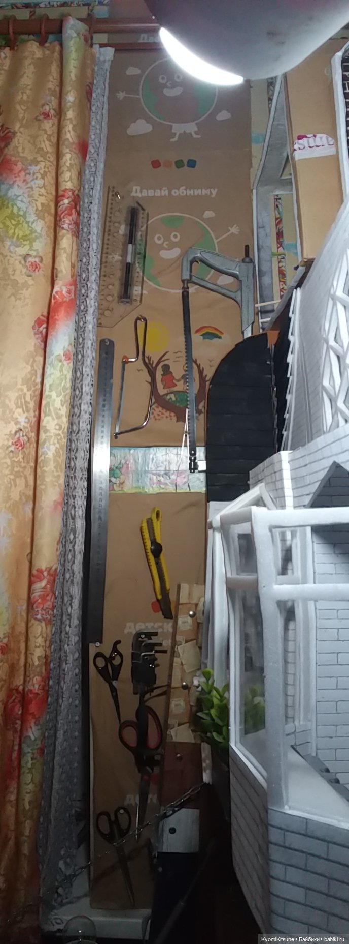 Мастерская roomtoure — Хранение кукол и материалов: организация рабочего места