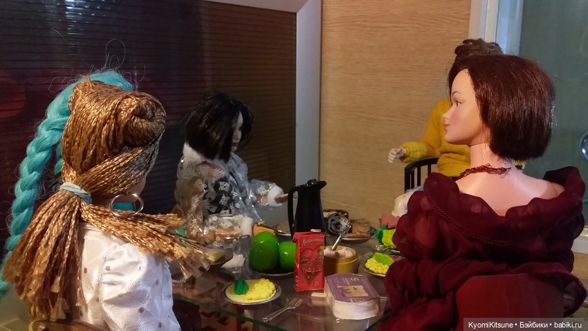 Мисс вселенная с зелено-венерианскими глазами (фото 5)