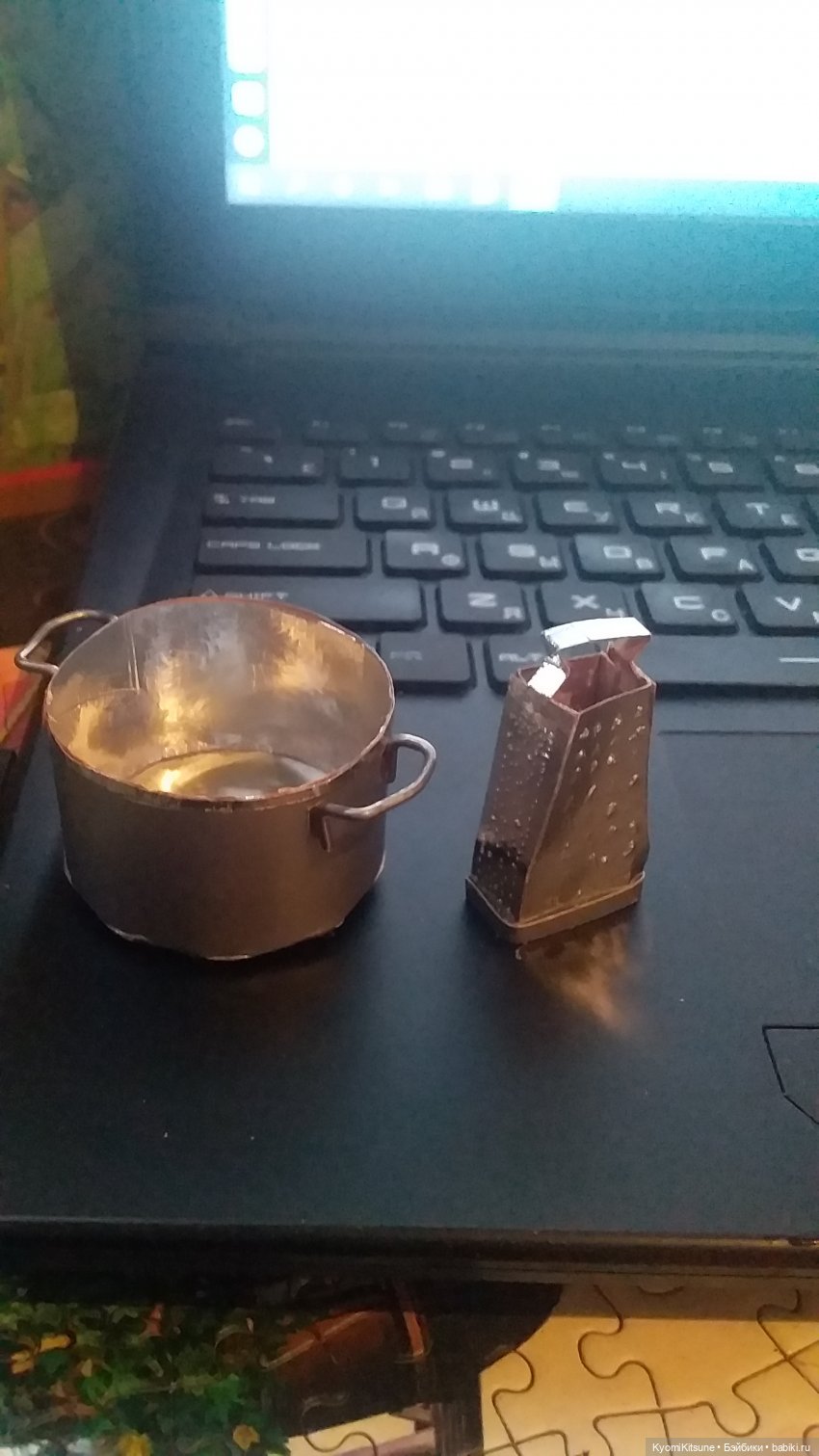 Мебельные страдания 3: превращение в ворчливую бабку