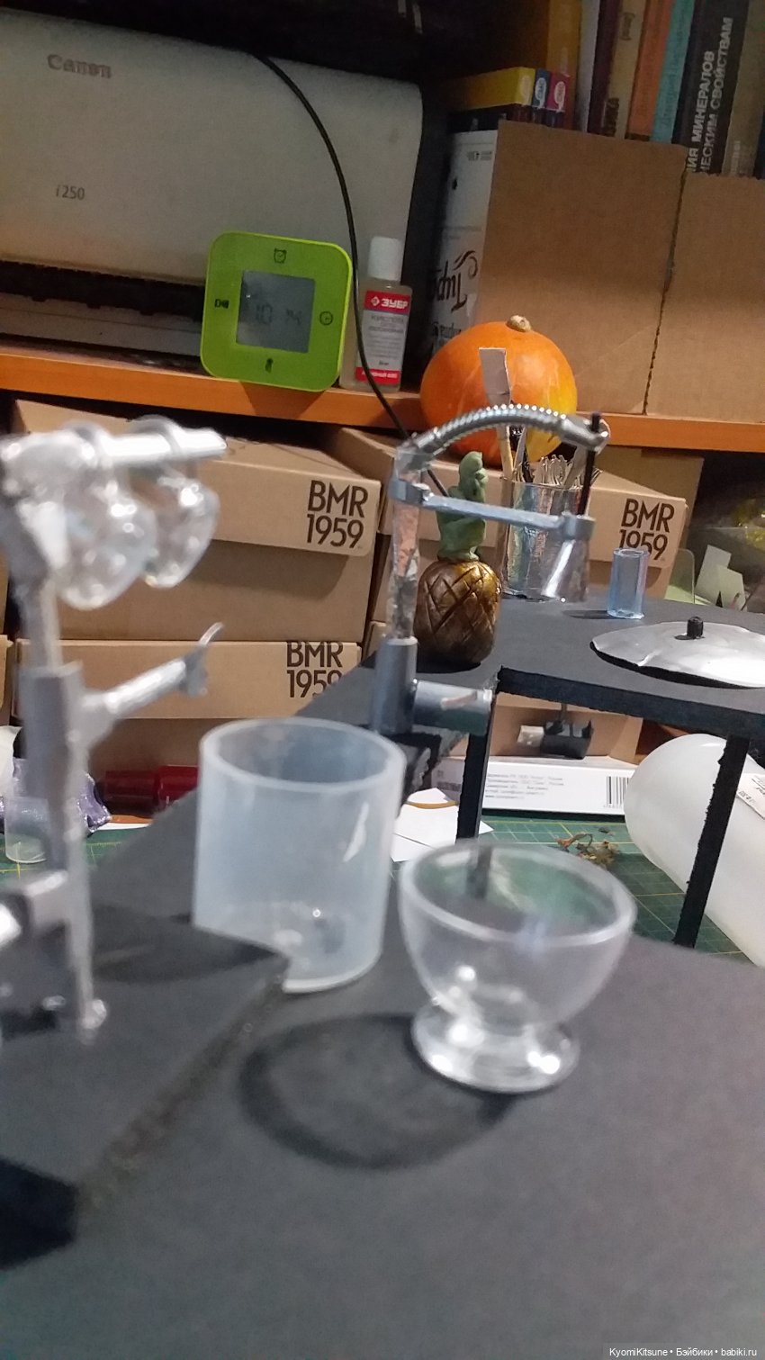 Мебельные страдания 3: превращение в ворчливую бабку