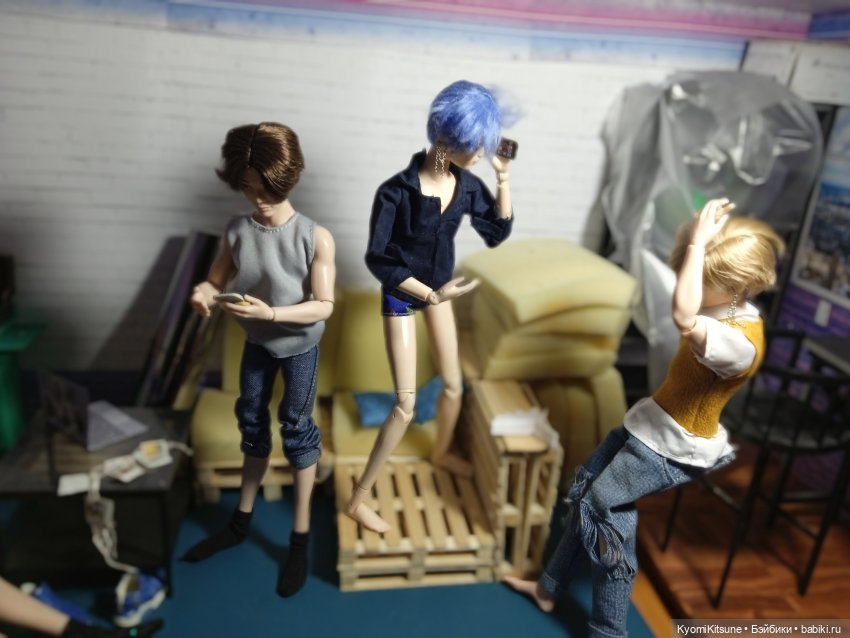 Товарищи, вы хто — Кукольные фотоистории и сериалы: комиксы