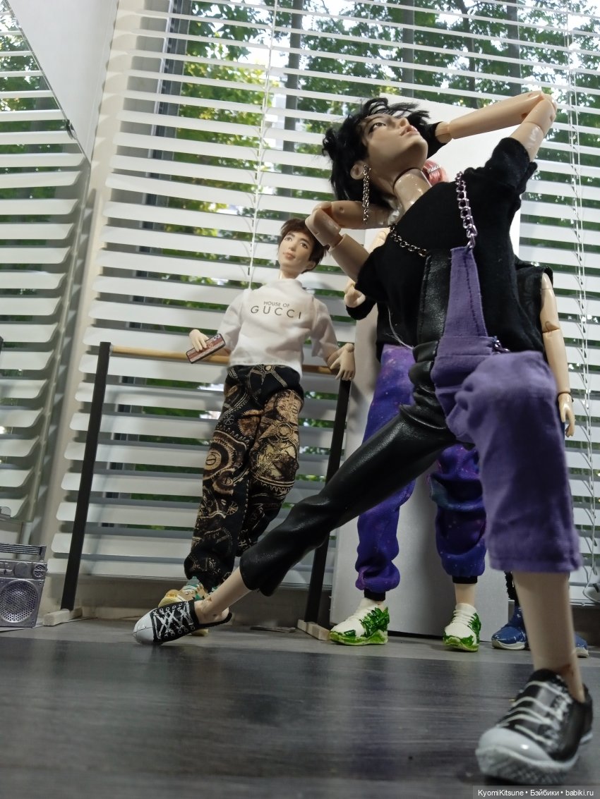 Укрощение строптивых — Кукольные фотоистории и сериалы: комиксы