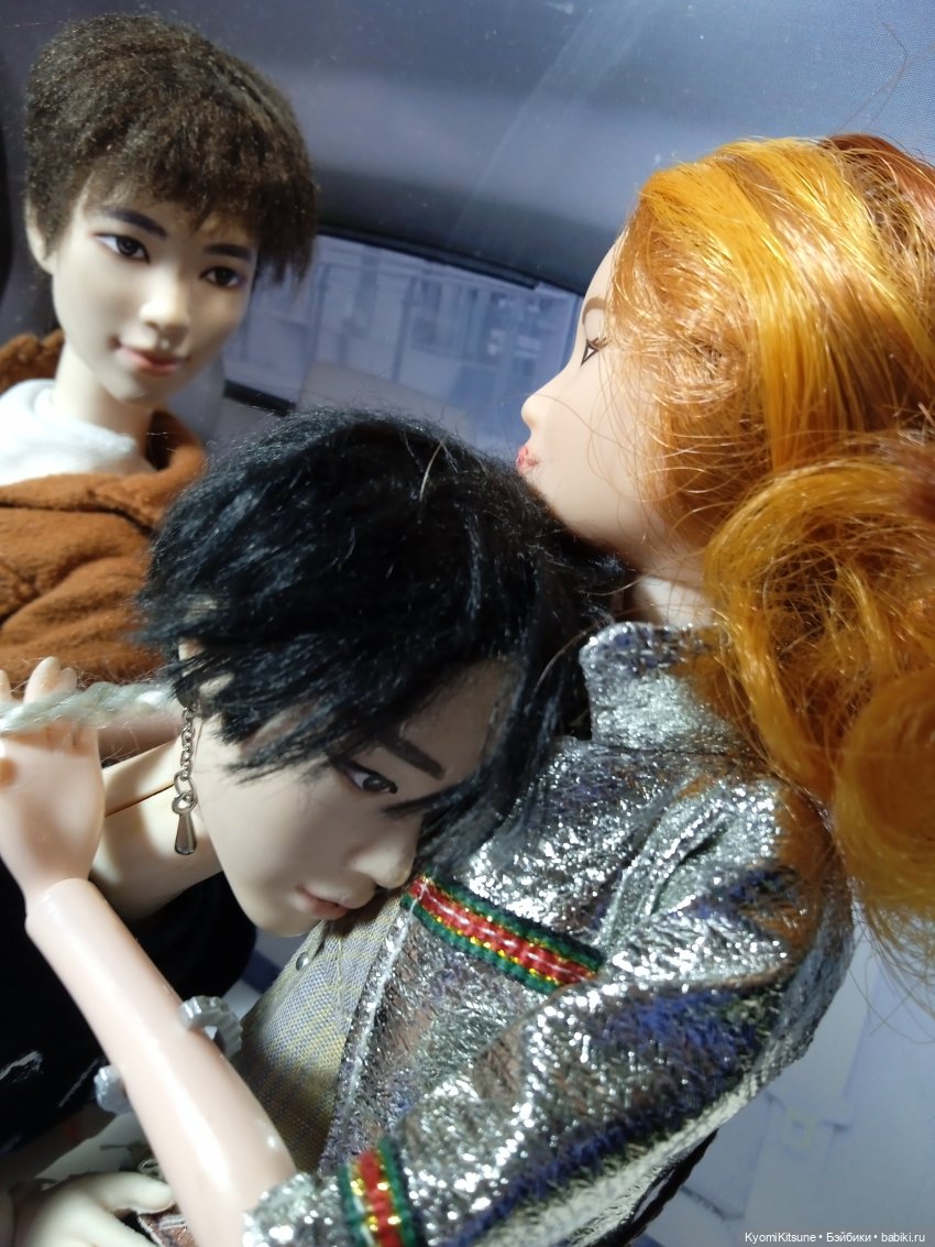 Здрасте, я ваш менеджер — Кукольные фотоистории и сериалы: комиксы