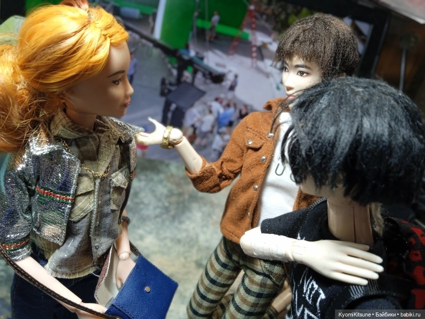 Здрасте, я ваш менеджер — Кукольные фотоистории и сериалы: комиксы