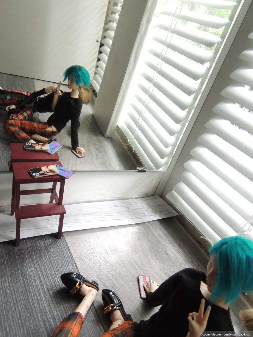 Хëнжи, прынц Чосонский, или общага разбирает подарки с августфеста