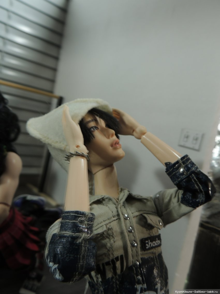 Хëнжи, прынц Чосонский, или общага разбирает подарки с августфеста (фото 9)