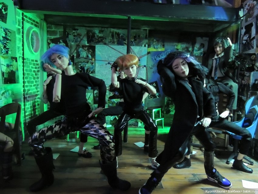 Хроники великолепной восьмёрки. Первое выступление Fluorite