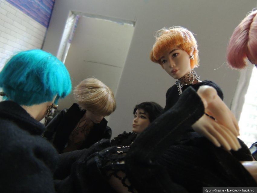 Хроники великолепной восьмёрки. Первое выступление Fluorite