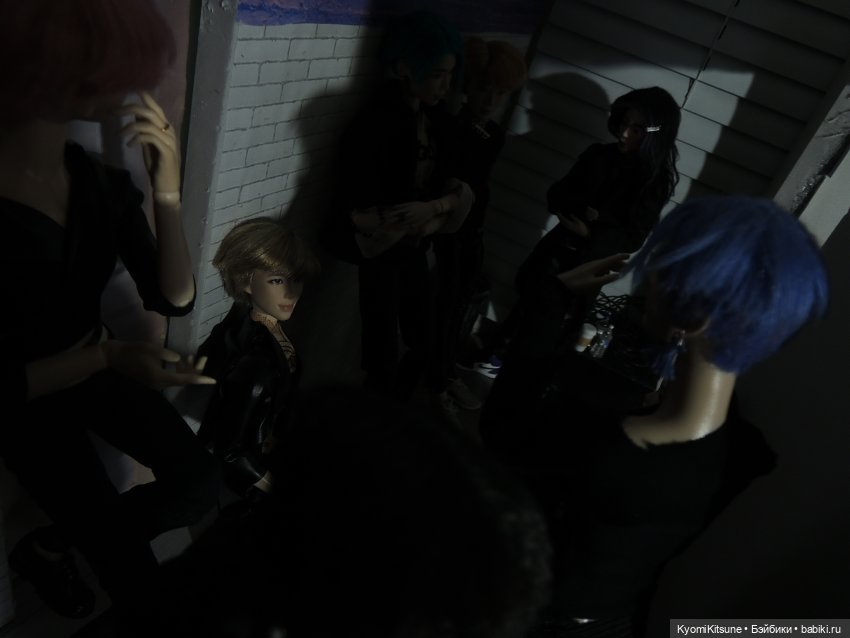 Хроники великолепной восьмёрки. Первое выступление Fluorite