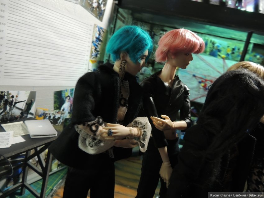 Хроники великолепной восьмёрки. Первое выступление Fluorite