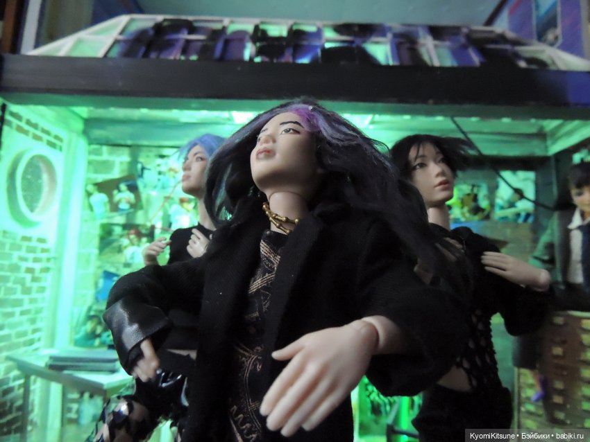 Хроники великолепной восьмёрки. Первое выступление Fluorite