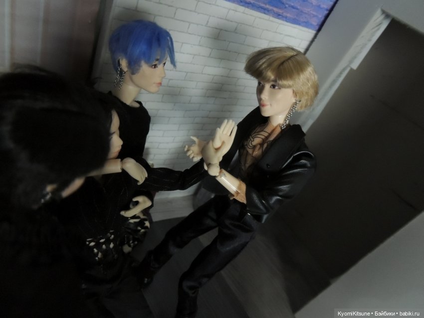 Хроники великолепной восьмёрки. Первое выступление Fluorite