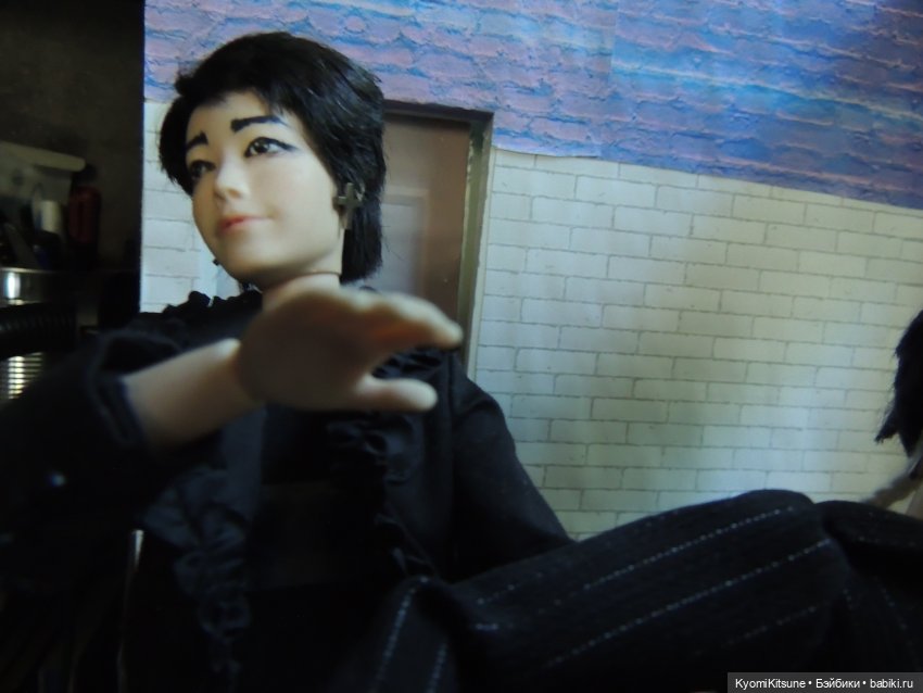 Хроники великолепной восьмёрки. Первое выступление Fluorite