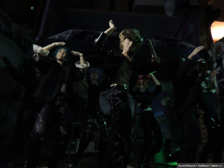 Хроники великолепной восьмёрки. Первое выступление Fluorite