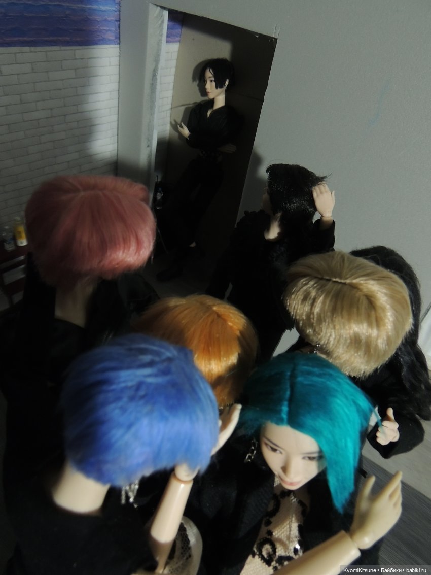 Хроники великолепной восьмёрки. Первое выступление Fluorite