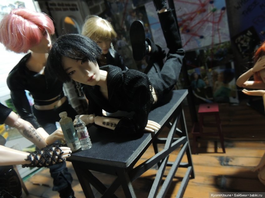 Хроники великолепной восьмёрки. Fluorite на Азиибриз, закадровое | Бэйбики Хроники великолепной восьмёрки. Fluorite на Азиибриз, закадровое