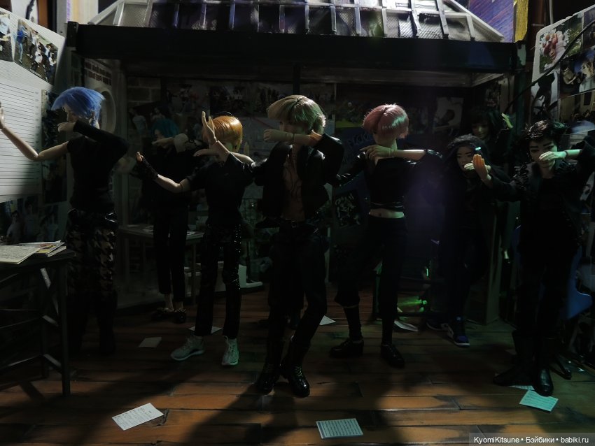 Хроники великолепной восьмёрки. Первое выступление Fluorite