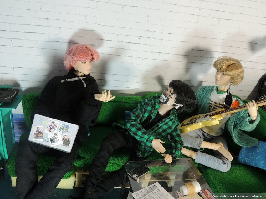 Юэн в Корее пишет домой или картина художника Хюэнжи | Бэйбики Юэн в Корее пишет домой или картина художника Хюэнжи