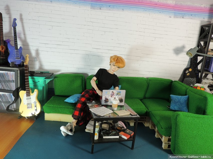 Юэн в Корее пишет домой или картина художника Хюэнжи | Бэйбики Юэн в Корее пишет домой или картина художника Хюэнжи (фото 2)