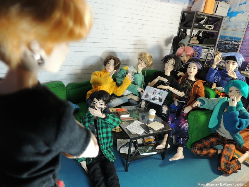 Юэн в Корее пишет домой или картина художника Хюэнжи | Бэйбики Юэн в Корее пишет домой или картина художника Хюэнжи