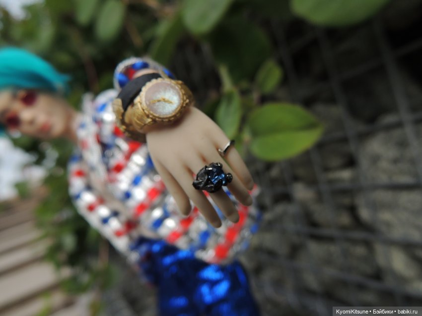 Гуччи бэнк, гуччи — Кукольные фотоистории и сериалы: комиксы