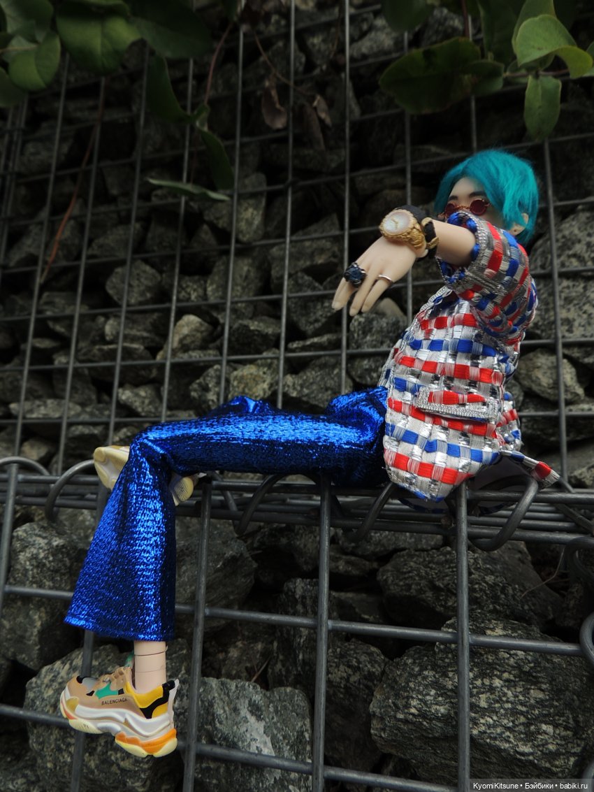 Гуччи бэнк, гуччи — Кукольные фотоистории и сериалы: комиксы