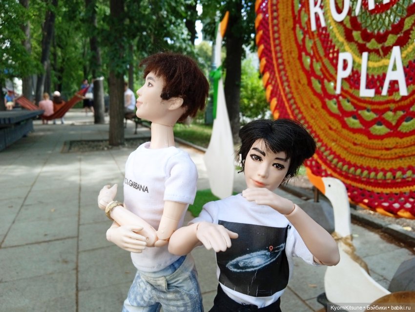 Гуччи бэнк, гуччи — Кукольные фотоистории и сериалы: комиксы