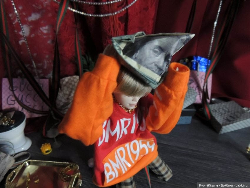 Гуччи бэнк, гуччи — Кукольные фотоистории и сериалы: комиксы