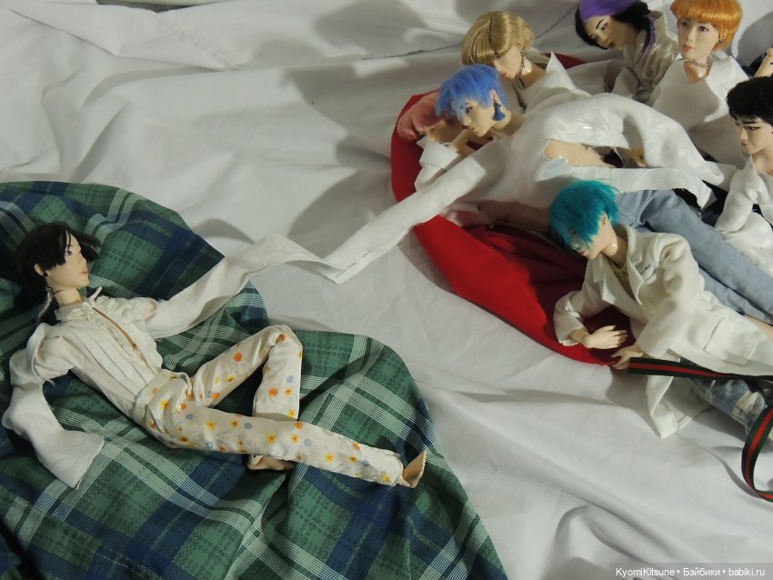 Последний клип Хëнжи — Кукольные фотоистории и сериалы: комиксы