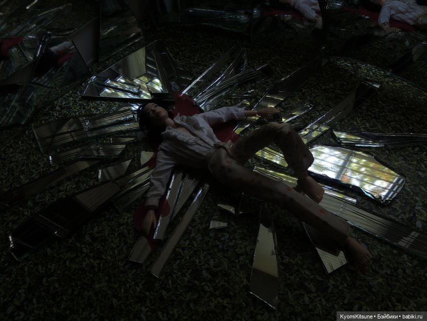 Последний клип Хëнжи — Кукольные фотоистории и сериалы: комиксы