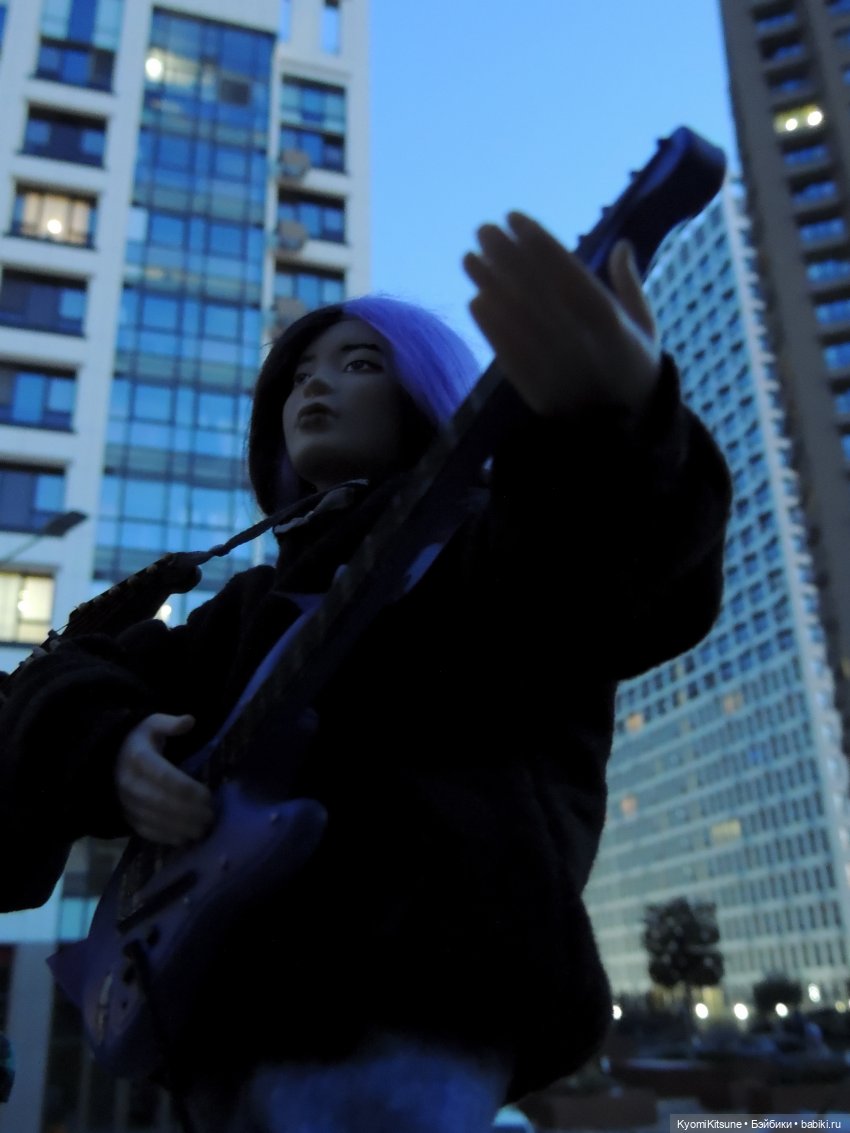 Хроники великолепной восьмёрки. Уличная репетиция Флюоритов