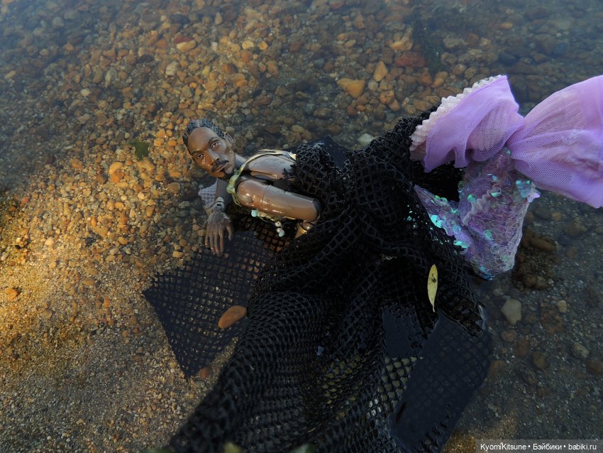 В синем море — Коллекционные экшн