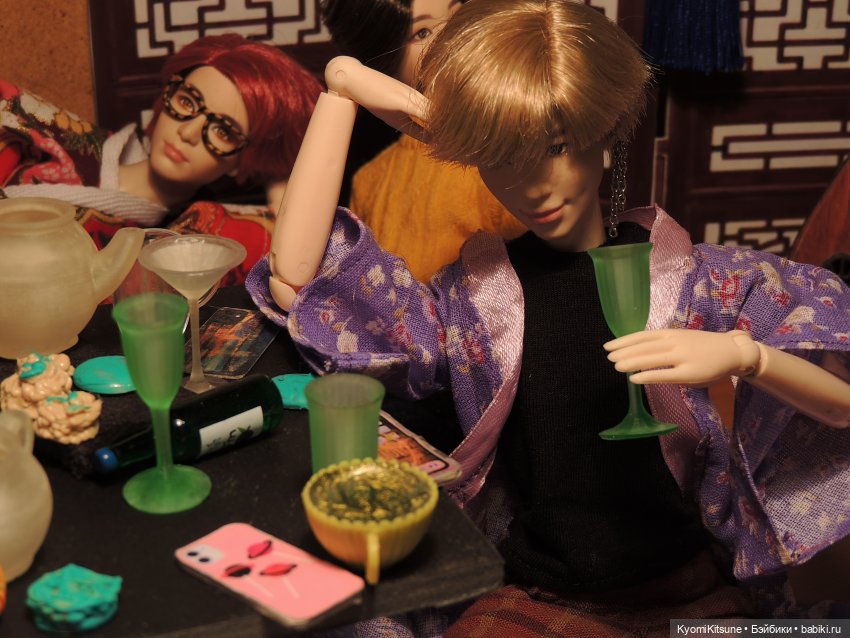 Счастливого праздника лун или "Хëнжи никогда не..", часть 2