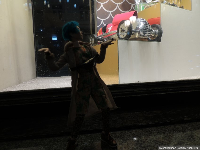 Fluorite, ROCK. Уличные клипы