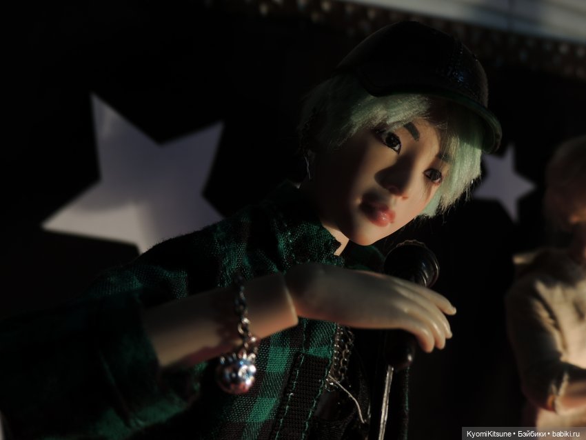 благо есть славить господа. славлю тебя всем сердцем моим. петь имени твоему. на бога уповаем. благо есть славить господа и петь имени твоему всевышний.