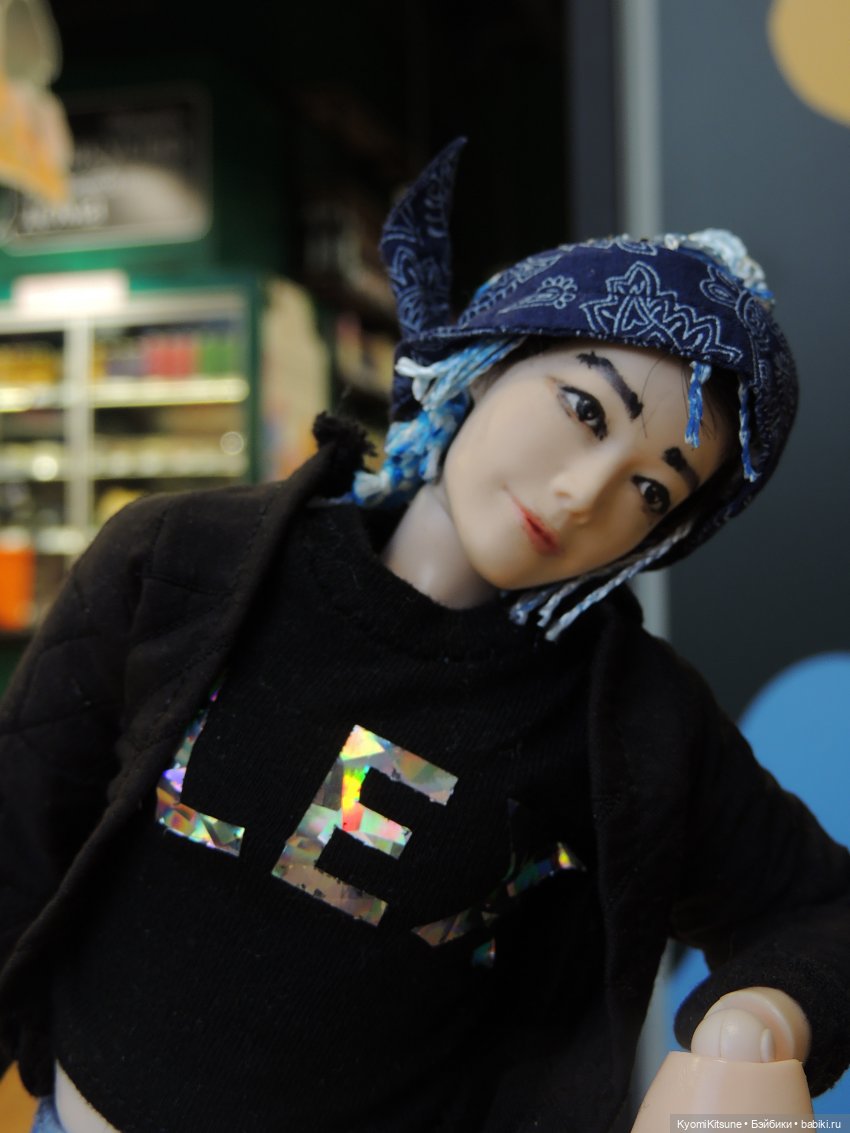 Таксист на заправке — Куклы BTS (БТС) от Mattel: K (фото 9)