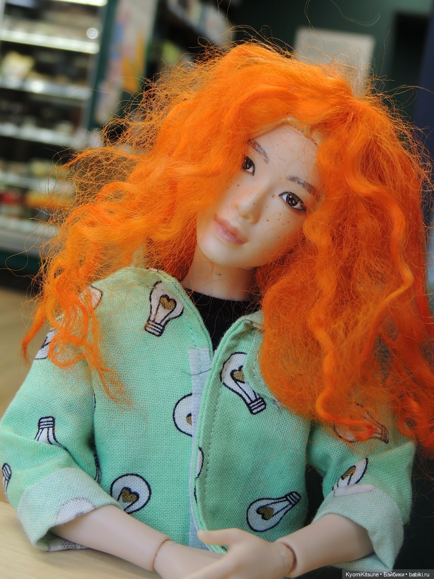 Таксист на заправке — Куклы BTS (БТС) от Mattel: K (фото 10)