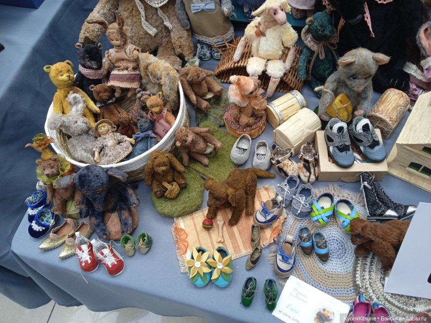 Двое в лодке, не считая еë хозяйки