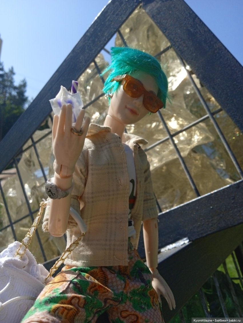 Завтрак у Т̶и̶ф̶ф̶а̶н̶и̶ Гуччи