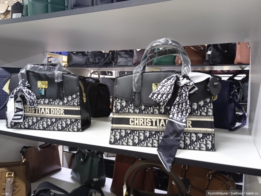 Завтрак у Т̶и̶ф̶ф̶а̶н̶и̶ Гуччи (фото 6)