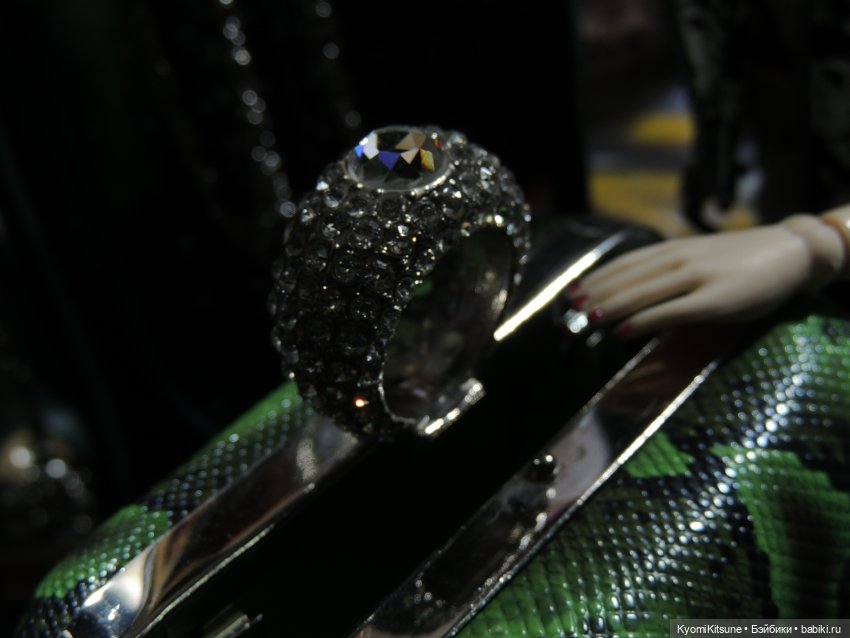 На стиле — Куклы BTS (БТС) от Mattel: K (фото 2)