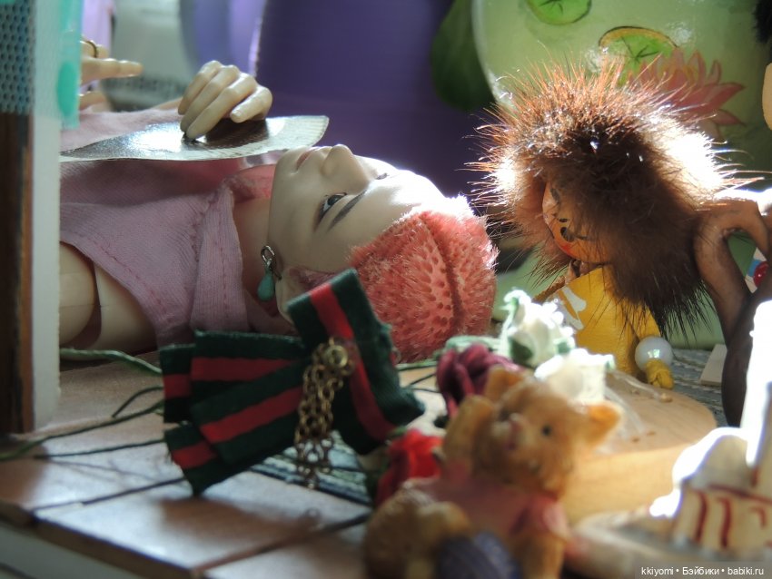 Весенняя уборка — Куклы BTS (БТС) от Mattel: K (фото 2)