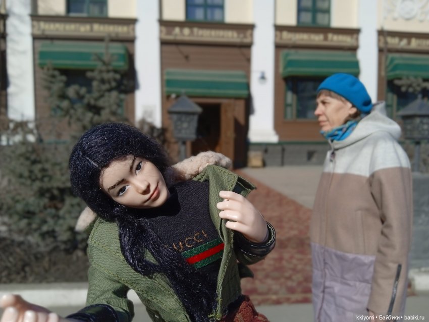 Казбек и драные outskirts (фото 2)