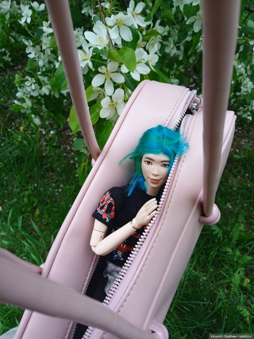 Переноска для шавермы — Куклы BTS (БТС) от Mattel: K (фото 3)