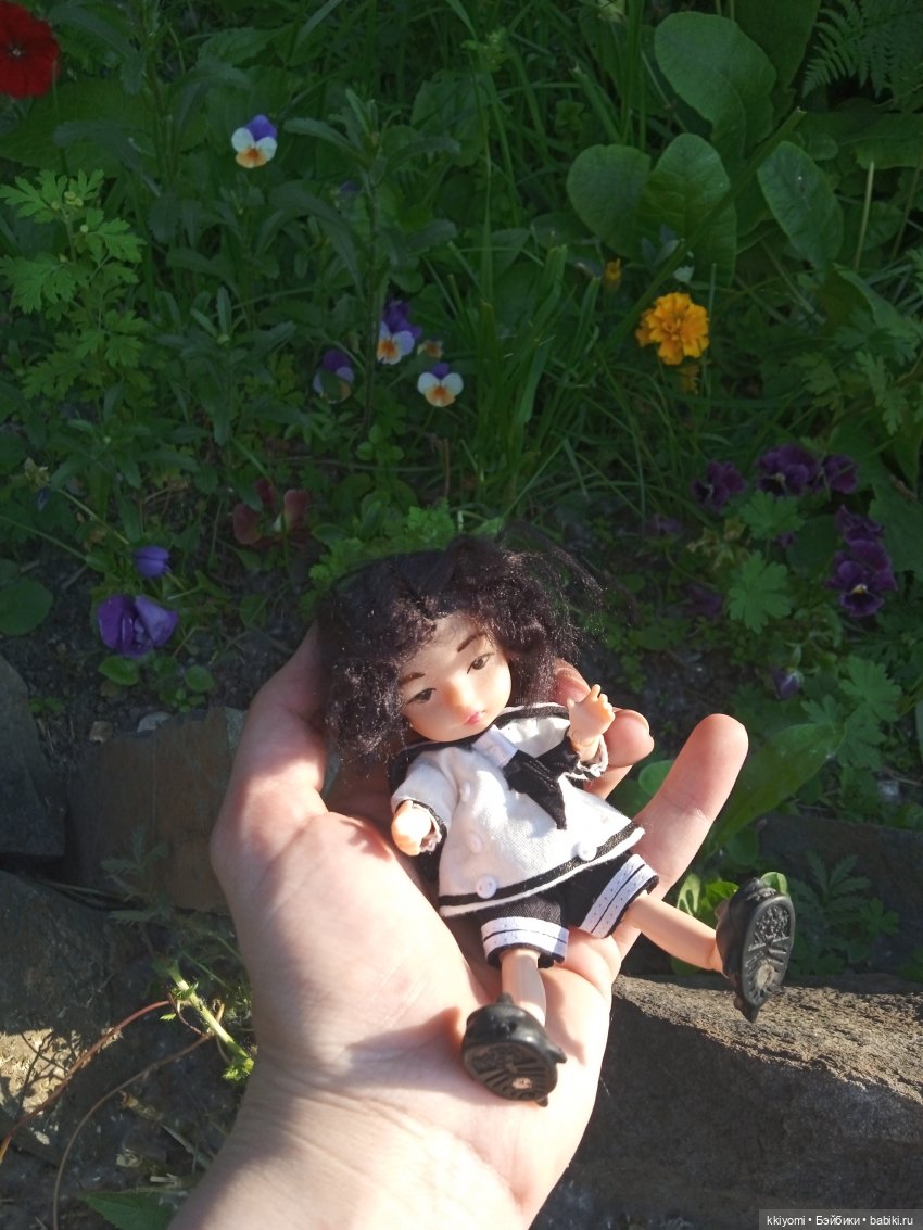 Только не в шиповный куст (фото 5)