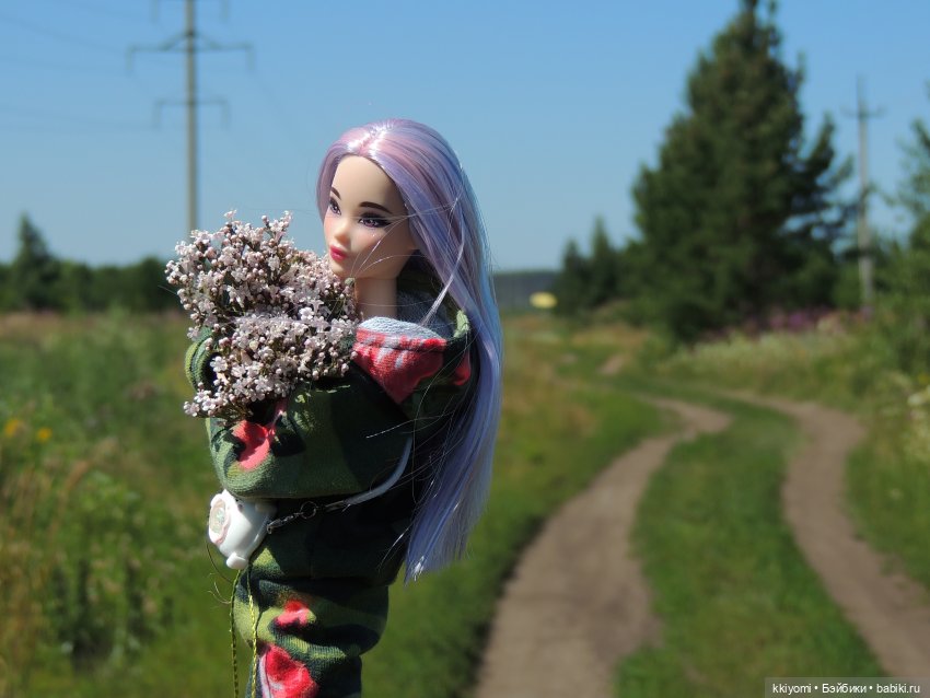 Сами мы люди не местные или sugar rush баленсиага village эдишн